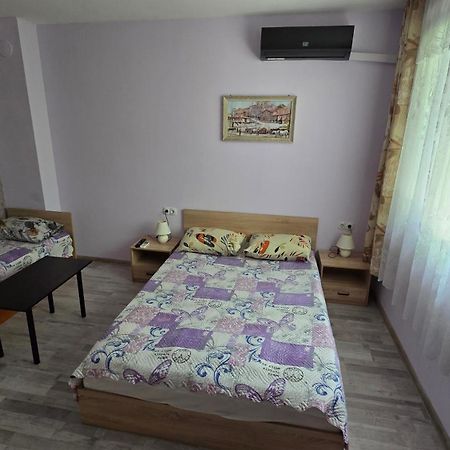 Fema Guest House Balchik Exterior photo