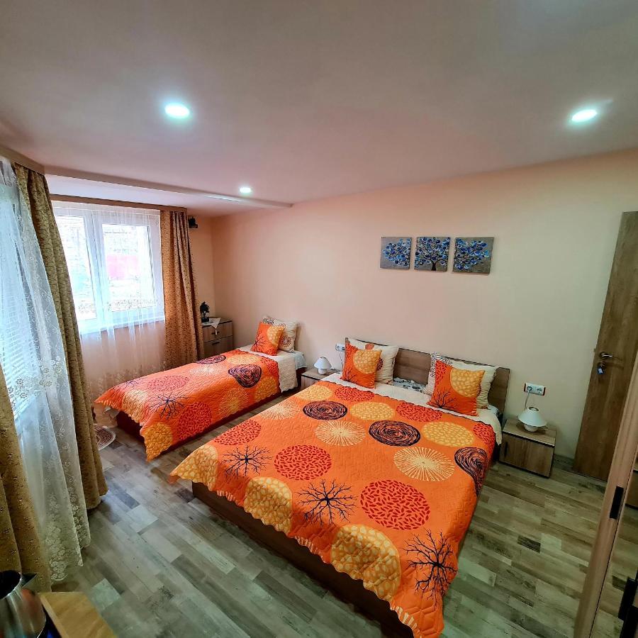Fema Guest House Balchik Exterior photo