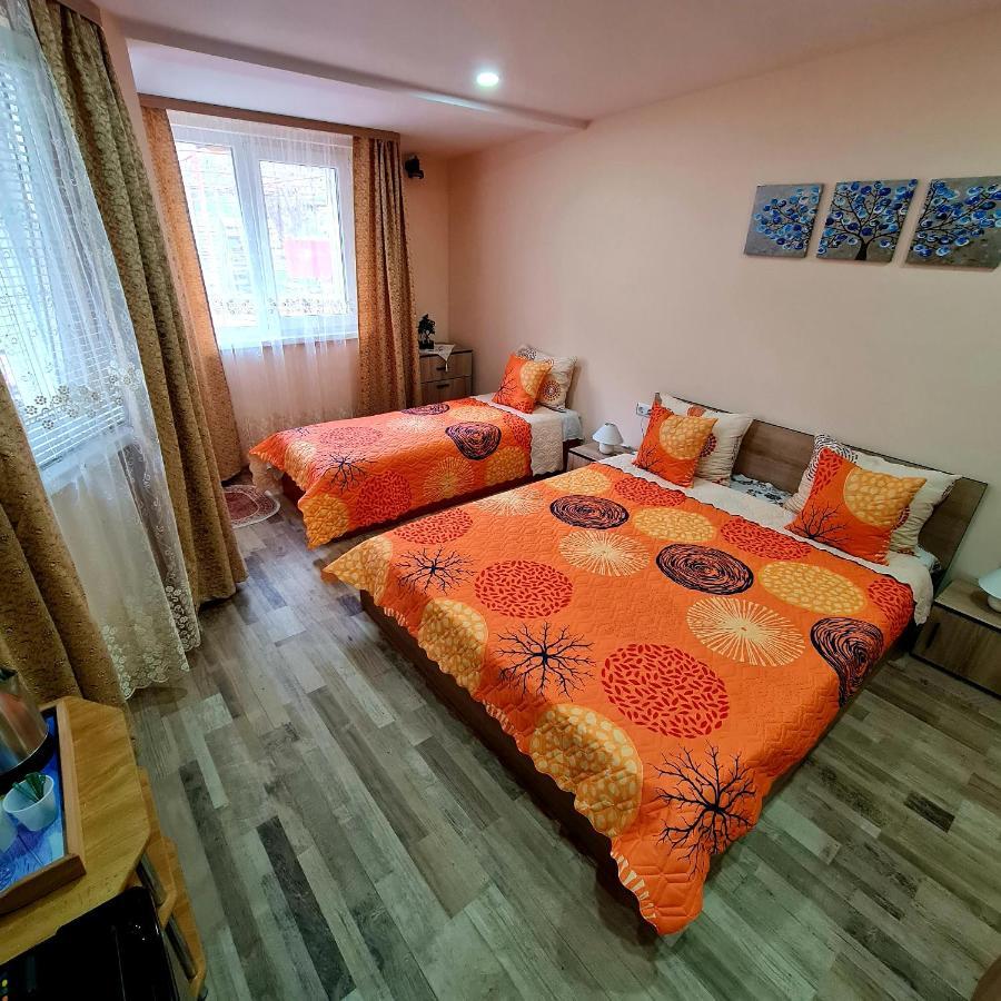 Fema Guest House Balchik Exterior photo