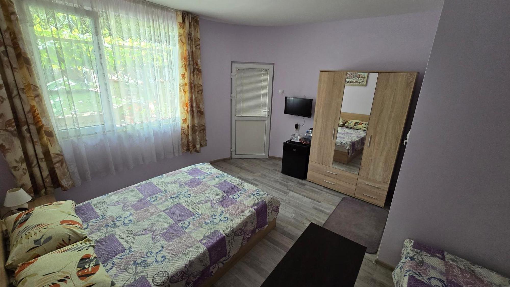 Fema Guest House Balchik Room photo